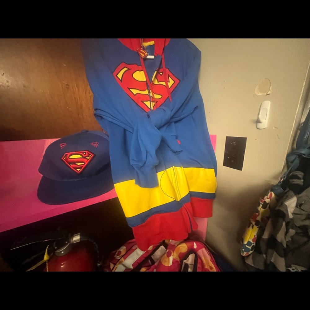 Superman / superwoman hoodie, snap back hat, necklace DC Comics $6.99 shipping